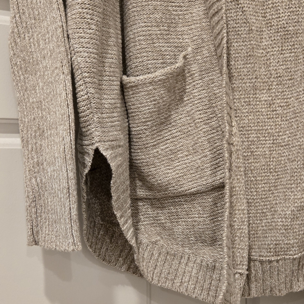 Express Cardigan - Picture 4 of 5